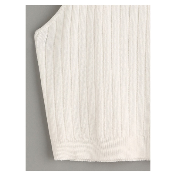White Halter Ribbed Knitted Crop Top - Picture 4 of 7